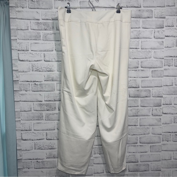 Torrid White Ponte Straight Leg Lined Dress Pant 16 - Picture 2 of 8